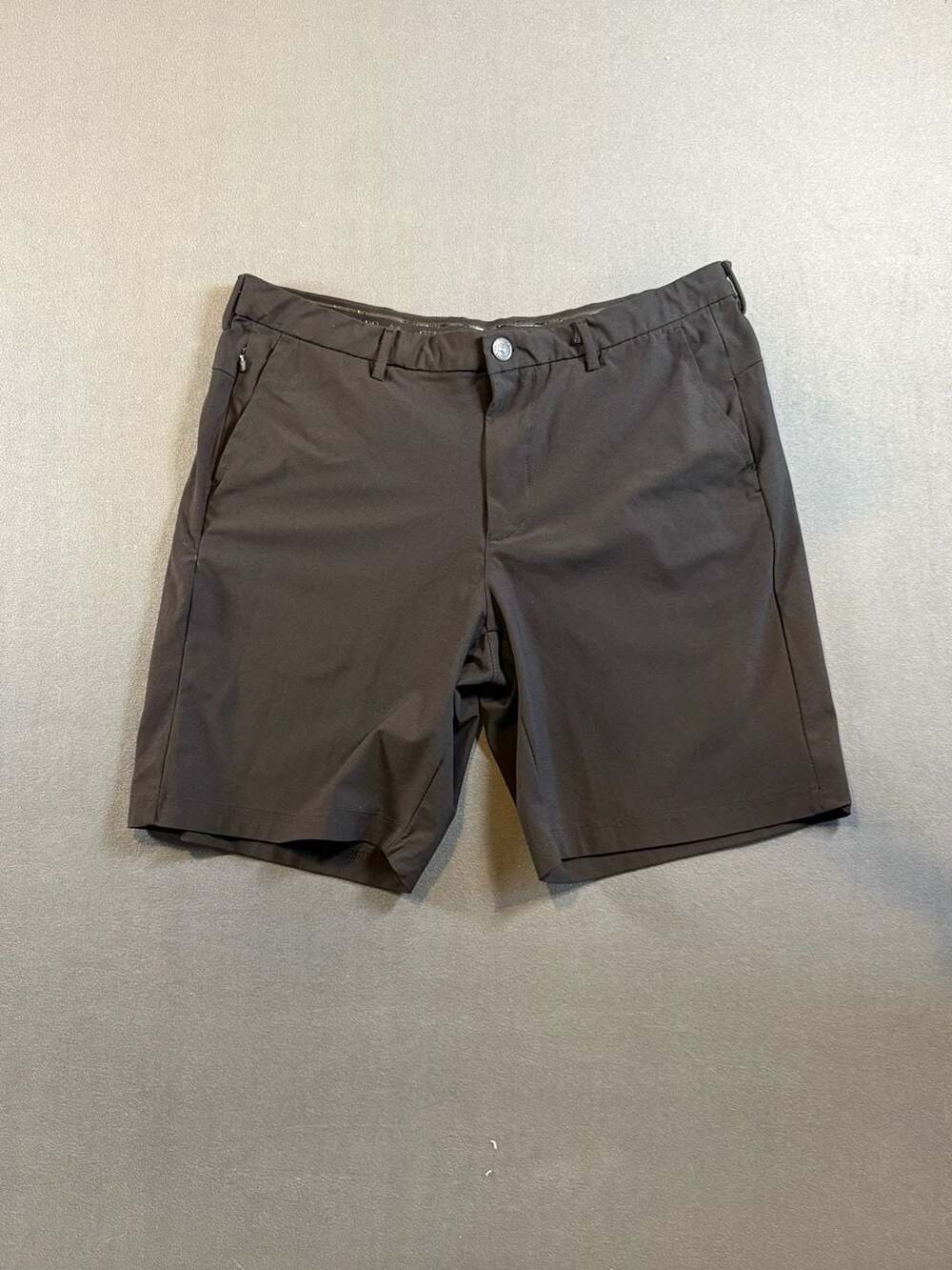 Chaps Golf Performance Shorts Size 34 Black Zip Pockets